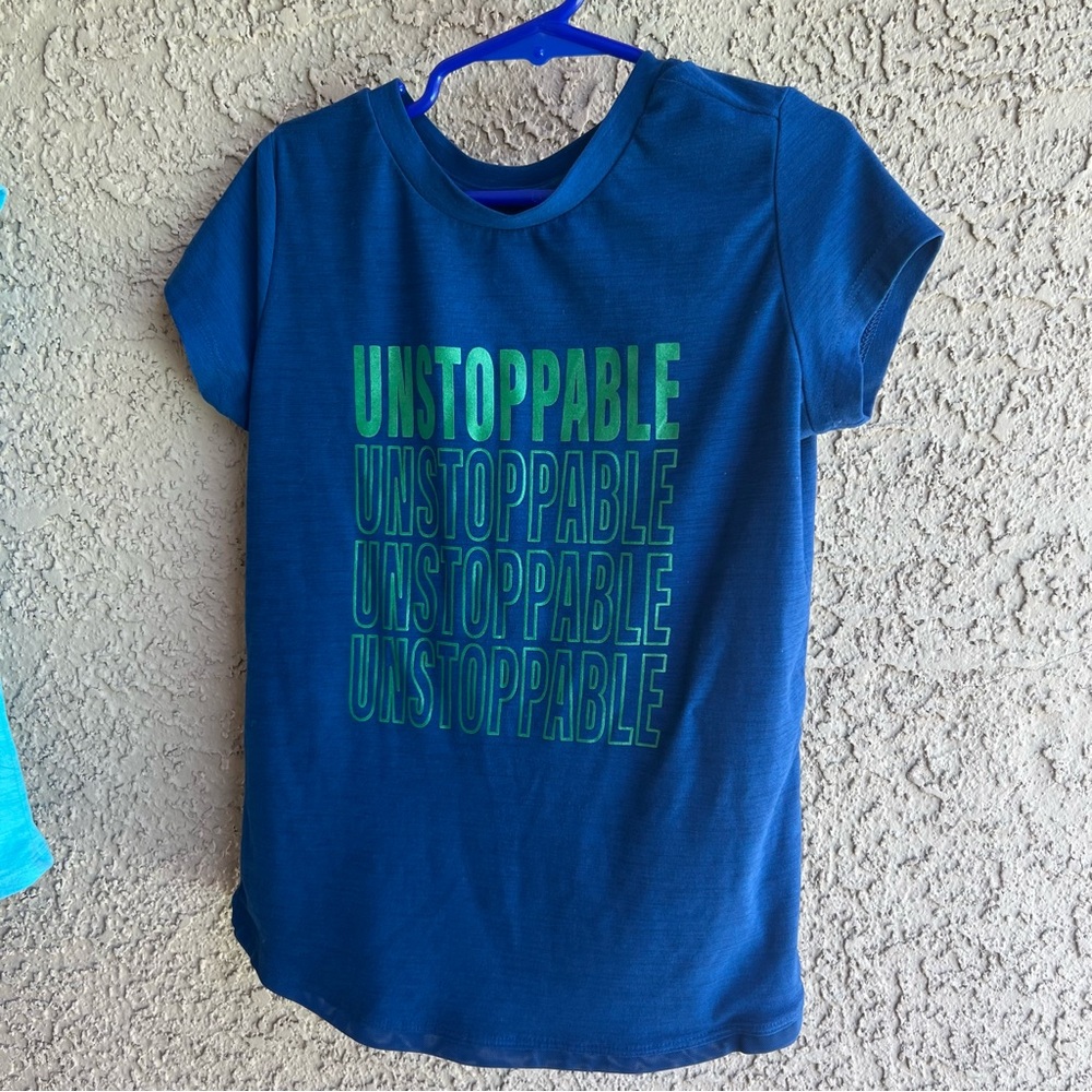 Unstoppable kids top